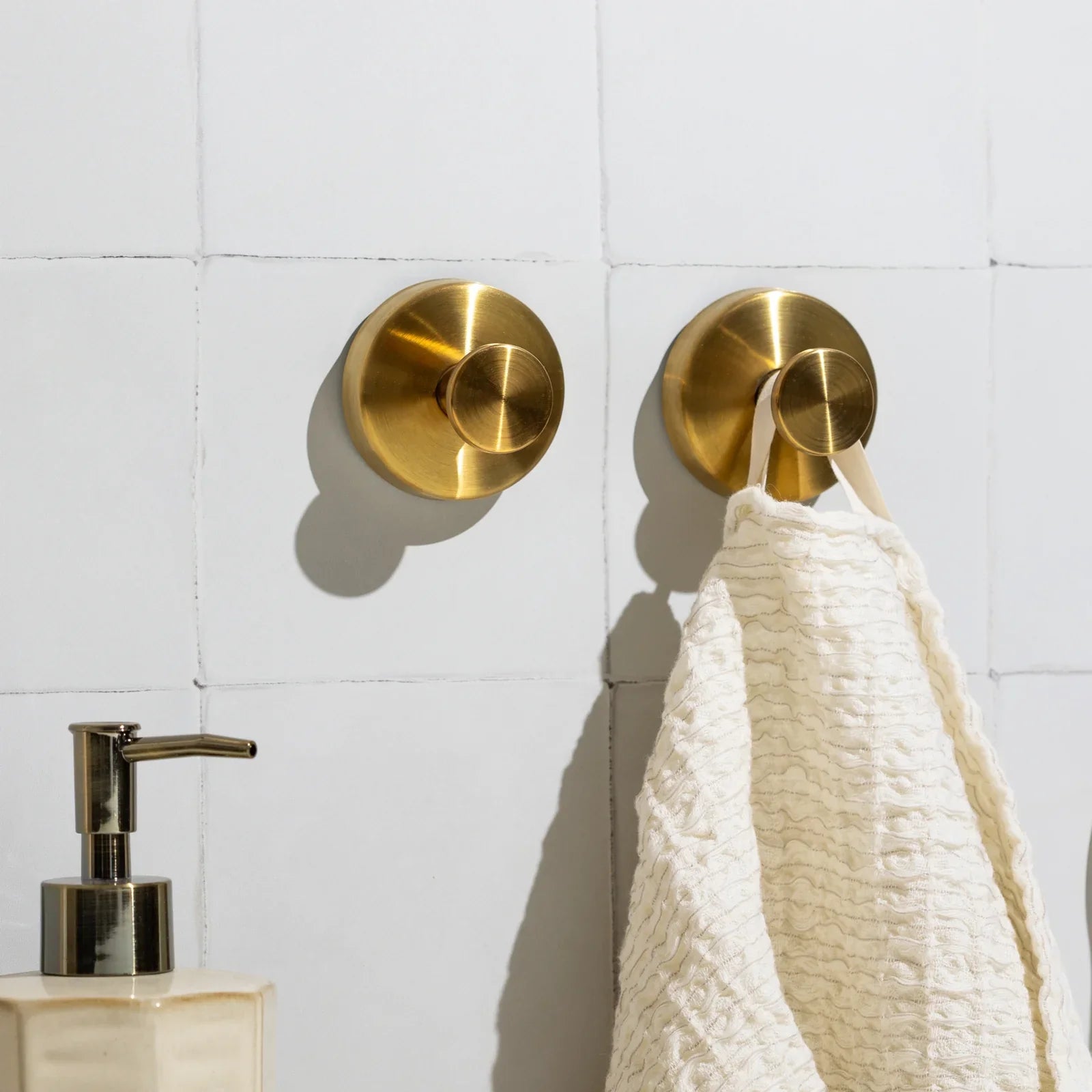 NordHook - Fäst enkelt utan att borra